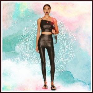 COPY - BETOND YOGA Softshine Wanderlust High Waisted Athletic Legging